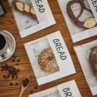 Emballage de déjeuner de qualité alimentaire recyclable écologique imprimé personnalisé sac à pain de boulangerie biscuit en papier kraft avec fenêtre