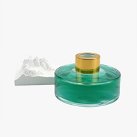 Bouteille diffuseur de parfum en verre de luxe de 80ml avec couvercle cylindre oblat couleur et logo personnalisés