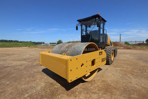 Reliable Single Drum Vibratory Roller 520f Compactor with High Performance 129kw Powerful Engine for Sale - Product Image 3
