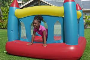 <span class=keywords><strong>Bestway</strong></span> 52647 Royal Leap Maison <span class=keywords><strong>gonflable</strong></span> pour enfants Château <span class=keywords><strong>gonflable</strong></span> en PVC Parc <span class=keywords><strong>de</strong></span> trampoline Terrains <span class=keywords><strong>de</strong></span> <span class=keywords><strong>jeux</strong></span> intérieurs et extérieurs - Product Image 5