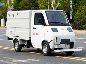 New Smallest Gasoline-Powered Manual Transmission Euro 5 Certified Road Maintenance <b>Truck</b> on the Market - Product Image 3