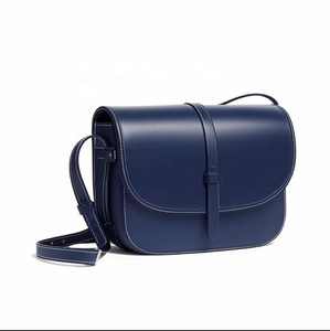 Carteras de diseñador de cuerpo cruzado de lujo de alta calidad, bolso de mano para mujer, bolsos de mano de cartero para hombre, viaje clásico, invierno y otoño - Product Image 4