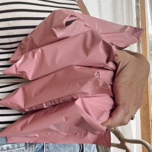 Bolsas de Polietileno para Envíos con Logotipo Personalizado, Sobres de Envío Rosas Personalizados, Bolsas de Mensajería - Product Image 2