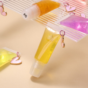 Baume à lèvres liquide hydratant en vrac, mini huile à lèvres mignonne avec chaîne, logo personnalisé, huile à lèvres transparente fruitée - Product Image 4