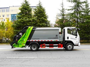 Camion de collecte des déchets lourds Foton 4X2 4/6m³ fabriqué en Chine pour l'élimination des déchets commerciaux - Product Image 4