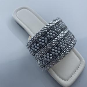 زخارف أحذية منسوجة بالجملة من المصنعين مع الكريستال واللؤلؤ لإكسسوارات الأحذية - Product Image 3