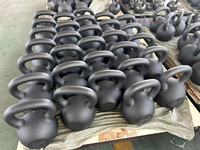 Kettlebell en fonte massif noir intégral, pour la musculation en salle de sport et à domicile, pour hommes, vente en gros transfrontalière