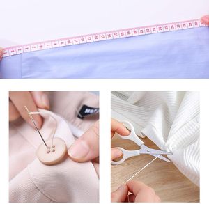 Kit de couture portable en plastique de 46 pièces pour débutants adultes, avec aiguilles et fils à coudre à la main - Product Image 5