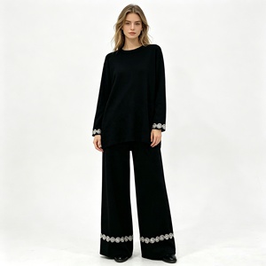 Ensemble élégant en tricot de laine mélangée, pull à manches longues + pantalon large avec strass, vêtements de détente décontractés de luxe pour femmes - Product Image 3