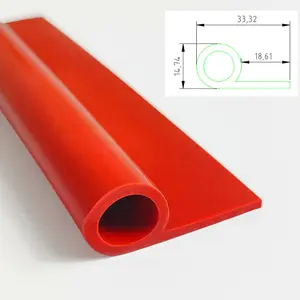 थोक 25mm 35mm 45mm यू के आकार का लाल उच्च तापमान प्रतिरोधी चौड़ाई दरवाजा नीचे स्वयं चिपकने वाला सिलिकॉन सील पट्टी