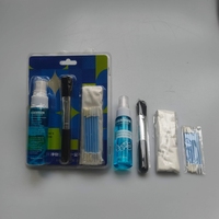 Kit de nettoyage portable 4 en 1, brosse douce en mousse de précision, nettoyant pour écran, kit de nettoyage des objectifs, kit de nettoyage pour ordinateur portable