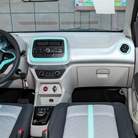 Jiang Ling EV2 Berline Électrique Haute Vitesse LHD 4 Places Véhicule à Énergie Nouvelle Longue Autonomie Batterie au Lithium pour la Vente en Gros