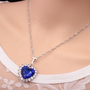 Collar con Colgante Romántico de <span class=keywords><strong>Diamante</strong></span> Corazón del Océano, Estilo Clásico de Moda, Regalo de Navidad 2020 para Mujer - Product Image 4