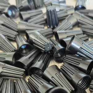 Embout de câble rotatif noir Gaochao P4B, résistant aux hautes températures 150°C, ignifuge, isolé, certifié UL - Product Image 2