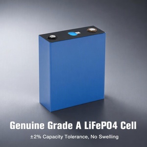 Cellules de batterie LiFePO4 prismatiques de qualité 3.2V 158AH à décharge profonde, faible gonflement, pour stockage d'énergie solaire, 5000 cycles, -20~60°C - Product Image 1