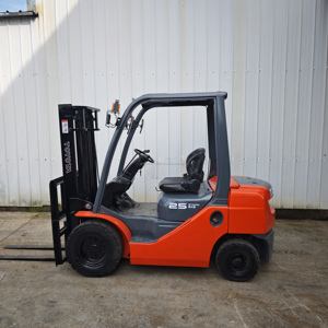 Used for Toyota Diesel <b>Forklift</b> FD25 2.5 Ton Two Stage Mast Offroad with Hydraulic Side Shifter Good Price - Product Image 6