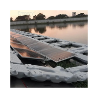 Système solaire flottant pour lac océan énergie solaire HDPE ponton flottant maison lac flotteur système d'énergie solaire