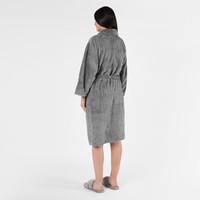 Peignoir d'hiver en molleton de flanelle solide Jacquard de haute qualité pour adultes Super doux élégant grande taille vêtements de nuit pour femmes usine