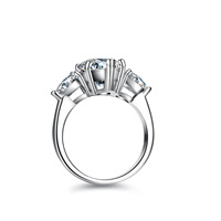 Cincin Moissanite 4CT VVS Bentuk Tetesan Air Mata Memanjang dengan Aksen Twin Pear, Finishing Platinum Perak 925, Polesan Fire Max, Perhiasan Siap Pakai untuk Acara