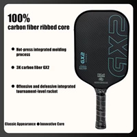 Raquette de pickleball Gearbox Gx2 |   Noyau en carbone haute densité allongé GX2 de 16 mm |   Surface en fibre de carbone brute tissée 3K |   Formation