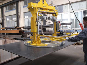 ราคาโรงงาน 2T รถยกสูญญากาศขับเคลื่อนสําหรับขดลวดอลูมิเนียมและเครนยกแบบหมุนได้สําหรับการขนถ่ายม้วน - Product Image 2