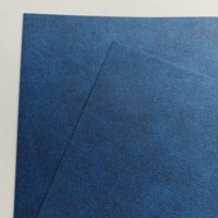 Papier Kraft gaufré de luxe, lavable, résistant aux déchirures, imperméable, durable, écologique pour sacs et boîtes à bijoux haut de gamme OEM ODM