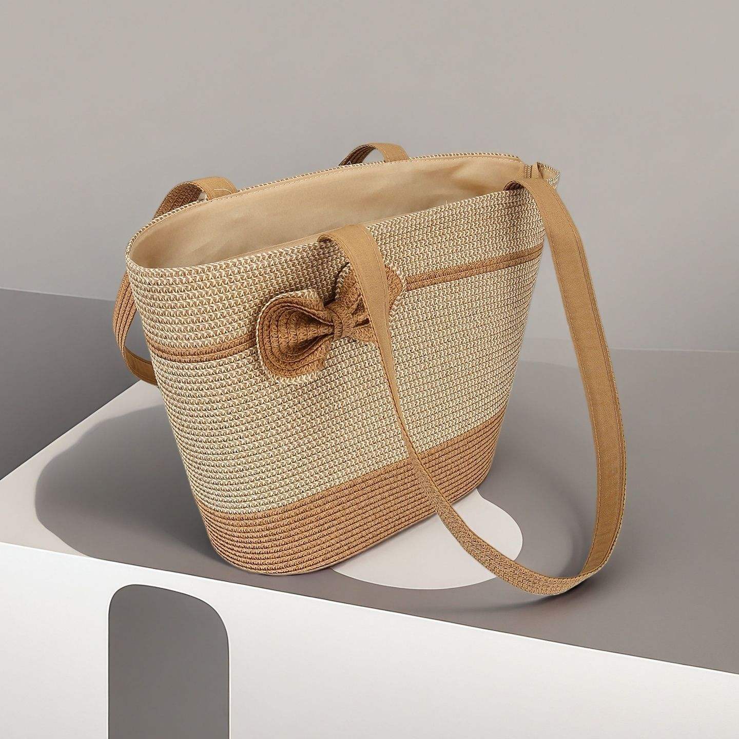 Light-colored bag