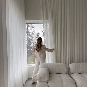 Rideaux en tulle design pour chambre et salon très hauts, cantonnières élégantes pour la décoration des fenêtres - Product Image 3