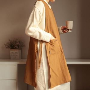 Wholesalers Japanese Style Bib Waterproof Sleeveless <b>Kitchen</b> Women's <b>Apron</b> With 2 Pockets Anti-Pollution Anti-Fouling - Product Image 1
