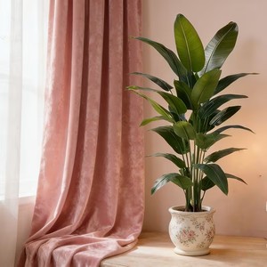 Un grand <span class=keywords><strong>bananier</strong></span> artificiel nécessitant peu d'<span class=keywords><strong>entretien</strong></span>, fabriqué en plastique, adapté à une utilisation en intérieur et en extérieur - Product Image 5