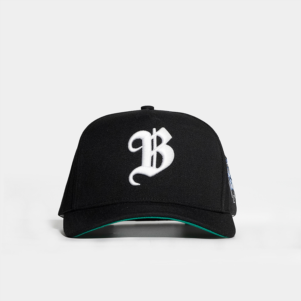 Custom Structured Black 3d Embroidery Caps 5 Panel Acrylic Snapback Hats