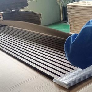 Paneles de pared de listones a prueba de sonido para Decoración de casa, 2440x600x22mm, <span class=keywords><strong>madera</strong></span> de <span class=keywords><strong>roble</strong></span> nogal gris <span class=keywords><strong>claro</strong></span> para sala de estar e Interior de Hotel - Product Image 3