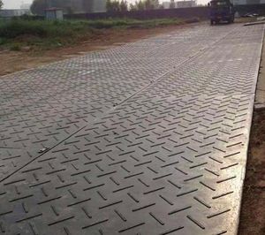 תקן עליון זמני בנייה כבדה מסלול כביש 4 x8 hdpe הגנה קרקע מחצלות לגינון - Product Image 5