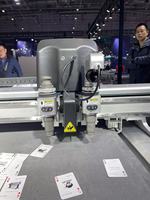 Plotter de Corte Plano KARTECH 1300mm X 2500mm 1600mm X 2500mm Corta Láminas de Espuma de 100mm de Espesor