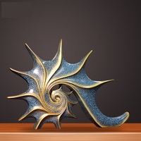 Sculpture abstraite en résine coquillage conque, figurine spirale or-brun, décoration de luxe pour la maison, art côtier pour salon, vente en gros, cadeau de bureau