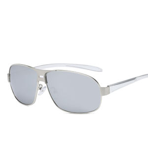 แว่นกันแดดทรงไลท์เชด คุณภาพสูง แฟชั่นใหม่ รับทำโลโก้ แว่นกันแดดโพลาไรซ์อะซิเตทสำหรับผู้ชายสำหรับวิ่ง - Product Image 4