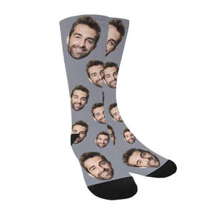 Mettez la <span class=keywords><strong>photo</strong></span> de votre visage <span class=keywords><strong>sur</strong></span> des chaussettes Chaussettes de sublimation pour hommes personnalisées Chaussettes d'<span class=keywords><strong>impression</strong></span> 3d par sublimation de haute qualité pour hommes - Product Image 3