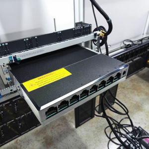 Interruttore di rete a 8 porte 10/100M interruttore di rete OEM/ODM Ethernet con caratteristiche SNMP distinte - Product Image 3