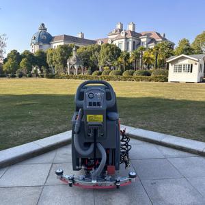 CE-Zertifizierte Elektrische Handgeführte Scheuersaugmaschine für Marmor- und Fliesenböden - Product Image 2