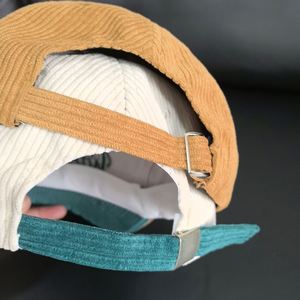 Casquette de baseball sportive 6 panneaux de haute qualité pour l'extérieur, vente en gros, logo brodé personnalisé, trous découpés au laser, lettres brodées à la main style streetwear - Product Image 4
