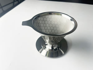 <span class=keywords><strong>Filtre</strong></span> à café goutteur en acier inoxydable, facile à nettoyer <span class=keywords><strong>sans</strong></span> <span class=keywords><strong>papier</strong></span>, verser sur la <span class=keywords><strong>cafetière</strong></span>, <span class=keywords><strong>sans</strong></span> <span class=keywords><strong>papier</strong></span> - Product Image 4