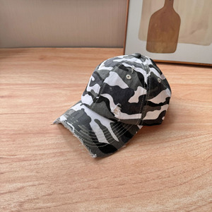 Cappello da Baseball Vintage Personalizzato <span class=keywords><strong>con</strong></span> Effetto Invecchiato e Consumato, Visiera Tagliata, Stile Dad Hat, Snapback Nero - Product Image 5