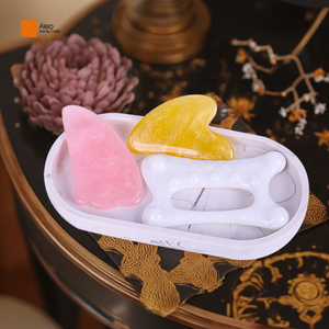 OEM colorido anticelulitis resina cuerpo Gua Sha herramienta de masaje espalda cuello cara pierna Guasha raspado herramienta de terapia para el Día de San Valentín - Product Image 1