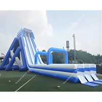 Parc aquatique gonflable géant commercial en PVC, capacité 500 kg, équipement de parc d'attractions extérieur