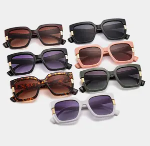 Men's And Women's Square Casual Sunglasses Fashion UV-proof Shades Wholesale