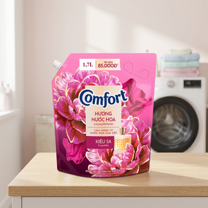 Adoucissant textile Comfort Water Parfum Pivoine 1,7L x 4 sachets - Product Image 4