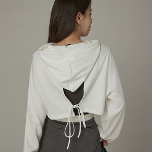 OEM all'ingrosso personalizzato morbido spallina <span class=keywords><strong>farfalla</strong></span> stampa digitale <span class=keywords><strong>felpa</strong></span> in cotone felpe ritagliata per le donne - Product Image 3