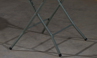 Petite table pliante ronde en plastique d'extérieur de 80cm à vendre