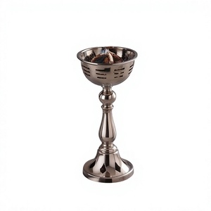 Porta Incienso de Metal Plateado, Candelabro Alto con Pedestal, Cuenco Ranurado, Soporte para Incienso, Regalo de Aromaterapia - Product Image 1