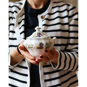 Service à café en porcelaine écologique Royal Doulton pour 6 personnes, décoration moderne Ravenna avec or en relief pour les fêtes - pour les hôtels - Product Image 3